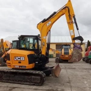 jcb 85z 1 eco + 3 godets – mini pelle 8,57t