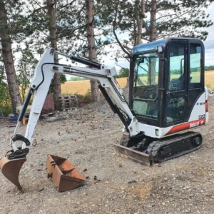 bobcat 322g + 3 godets – mini pelle 1,6t