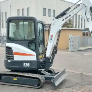 bobcat e26 + 3 godets – mini pelle 2,64t