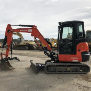 kubota kx033 4 + 4 godets – mini pelle 3,4t