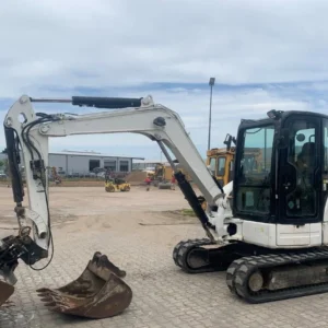 caterpillar 305c cr+ 3 godets / 2010 mini pelle 5,15t