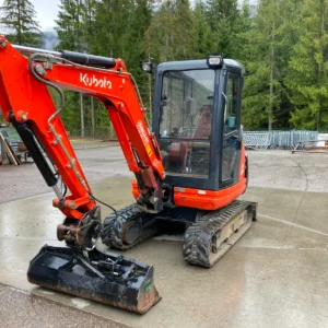 kubota kx61.3 + 3 godets – mini pelle 2,6t