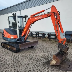 kubota kx 71 3 + 3 godets – mini pelle 2,8 t + 3 godets
